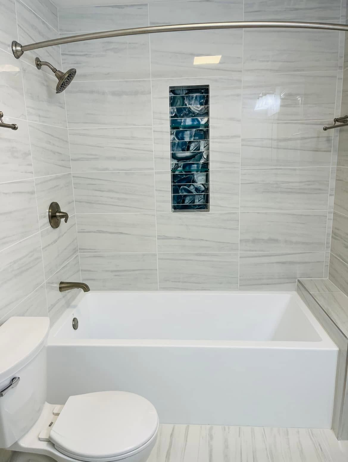 Soaking Tub Surround
